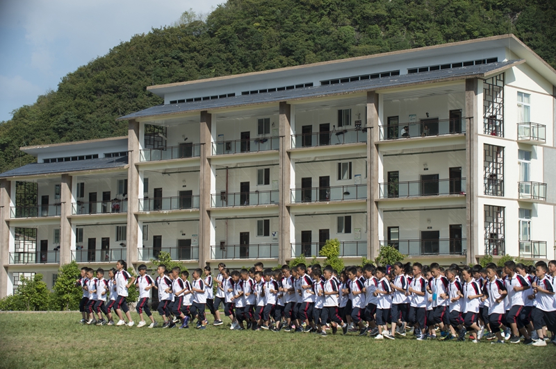 勤智学校军训 (29).jpg
