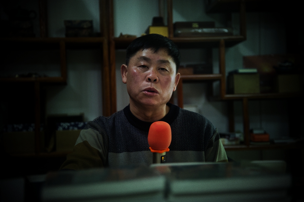 万松老师新书发布会 (来源：印象黔西南) (2)_副本.jpg