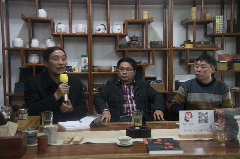 万松老师新书发布会 (来源：印象黔西南) (10).jpg