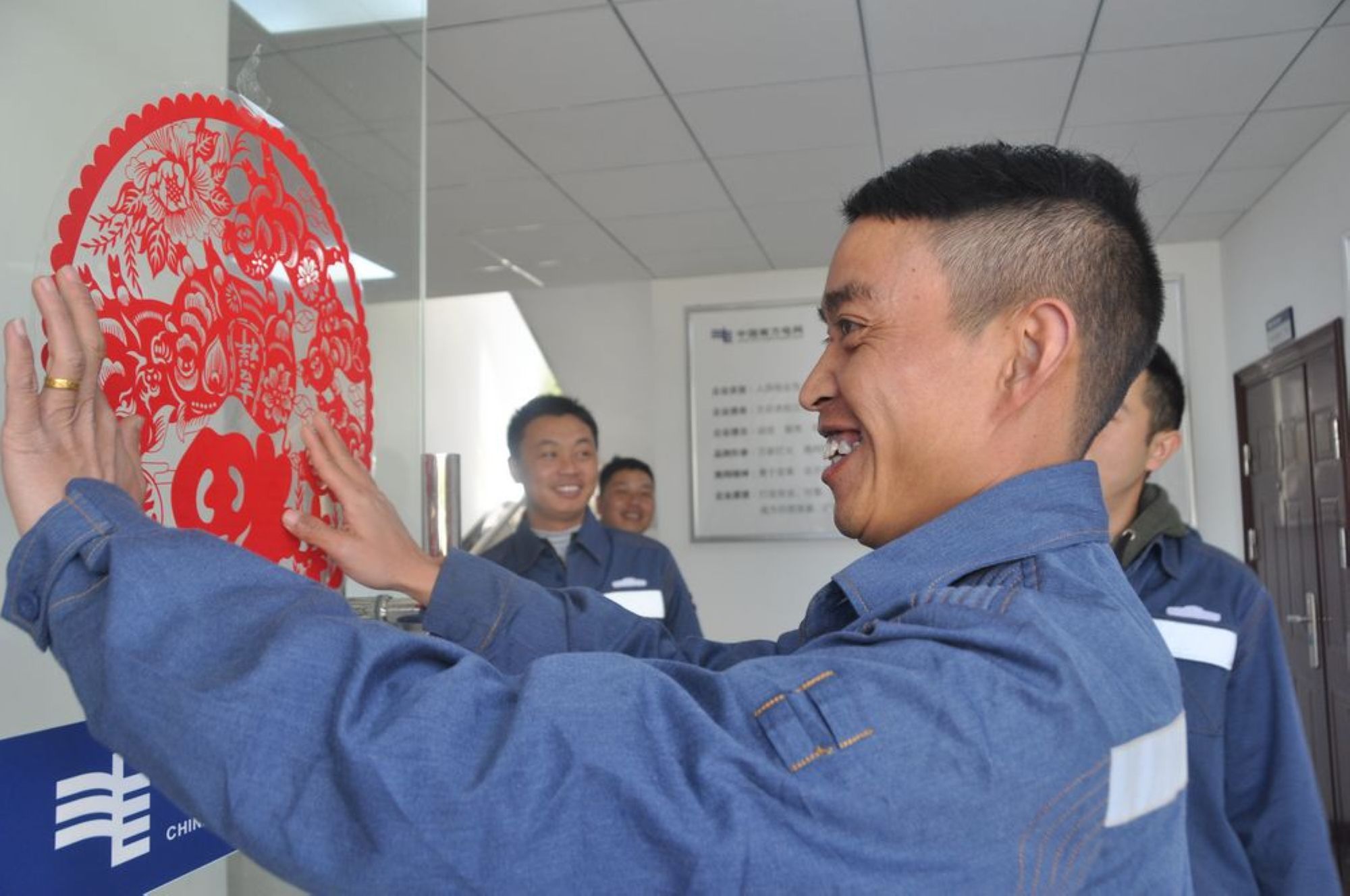 1549871838354065342.jpg 欢欢喜庆迎新春 (1).jpg