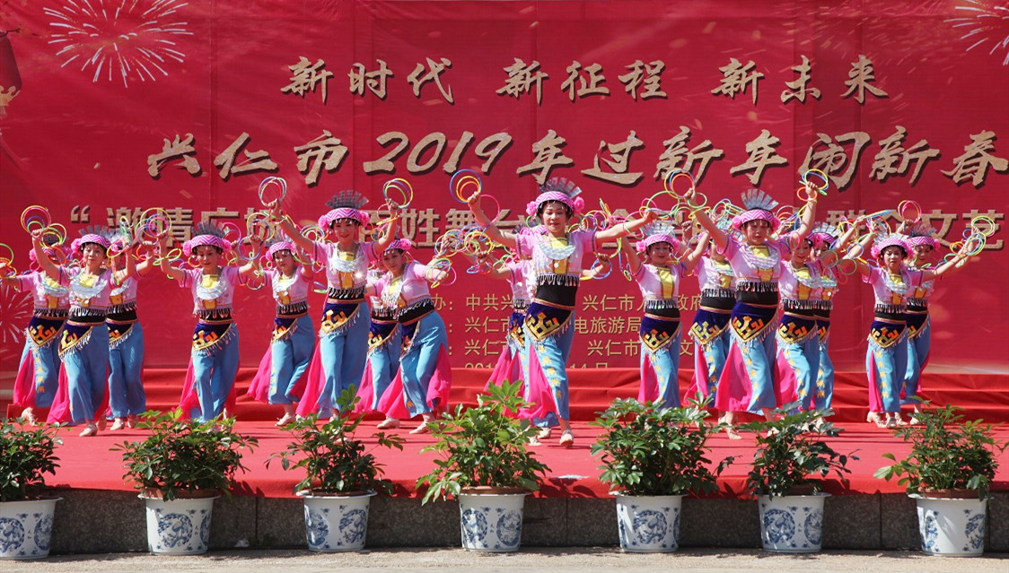 IMG_8873过新年闹新春蔡家友摄影 (1).jpg