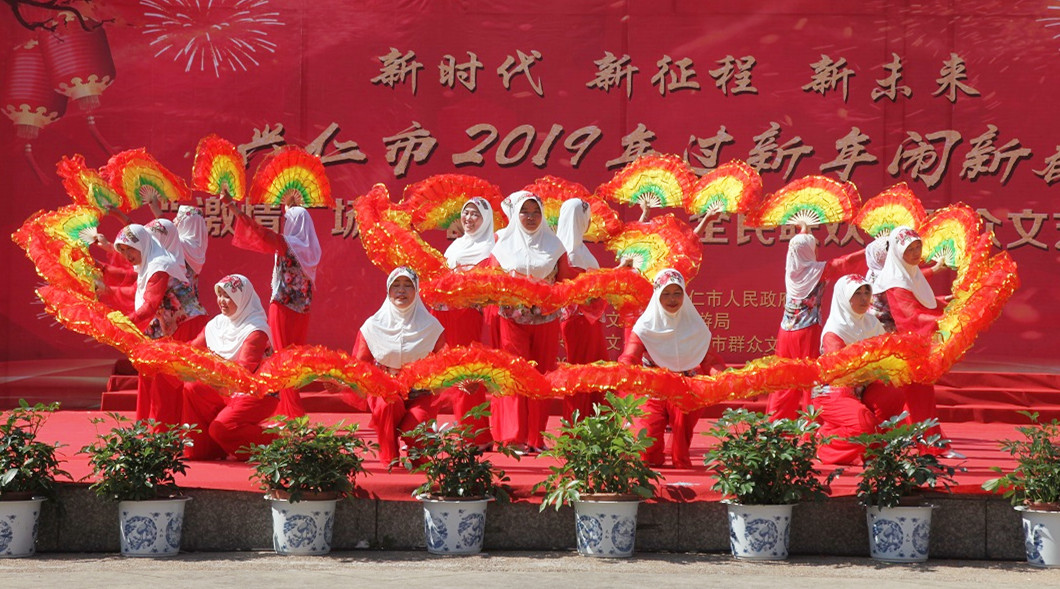 IMG_8873过新年闹新春蔡家友摄影 (3).jpg