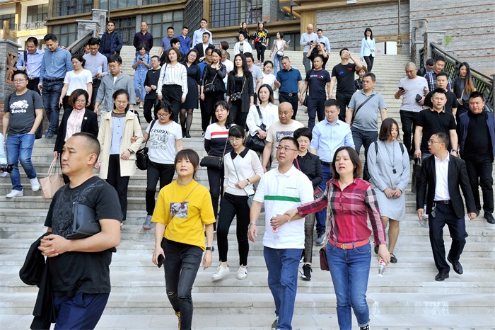 万湖汇商贸城1.jpg