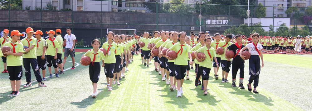 班级入场.jpg