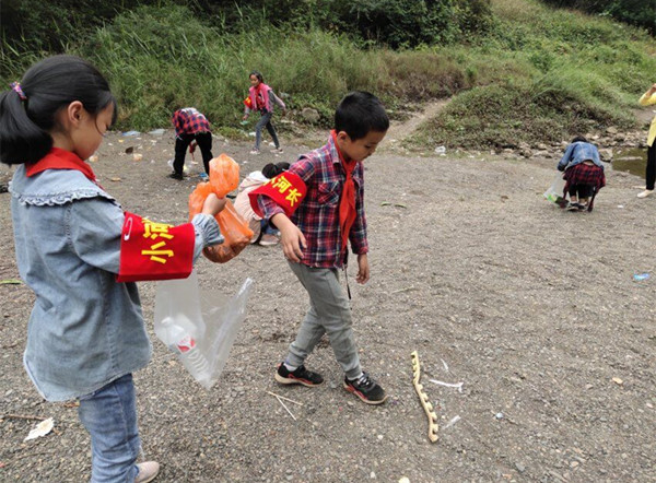 洒贡巡河图片5.jpg