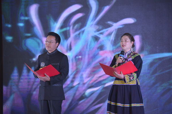 州委统战部新中国成立70周年活动（摄影：印象黔西南） (48).jpg