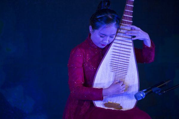 州委统战部新中国成立70周年活动（摄影：印象黔西南） (57).jpg