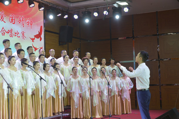 州医院2019“合唱比赛”（摄影：印象黔西南） (60).jpg