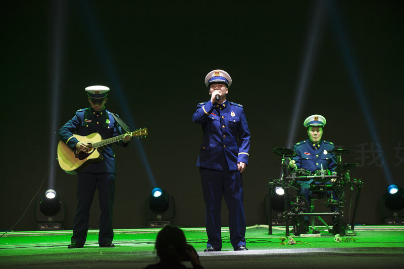 黔西南消防救援支队迎新晚会（来源：印象黔西南）  (15).jpg