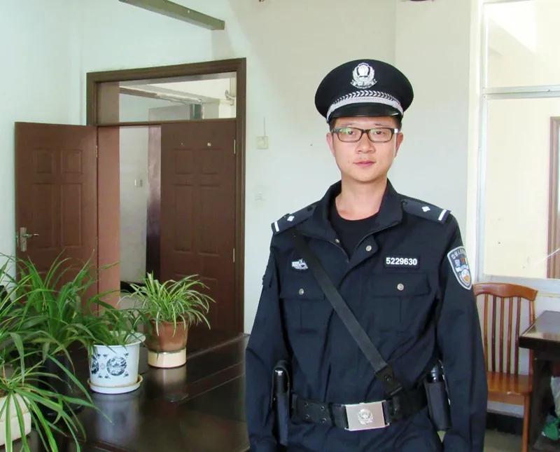 何旭.jpg