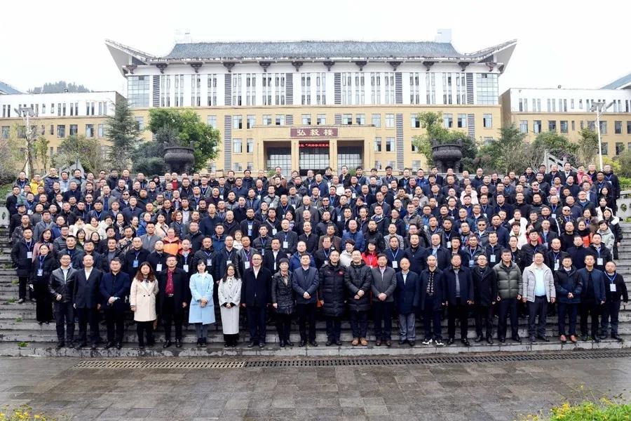合影留念.jpg