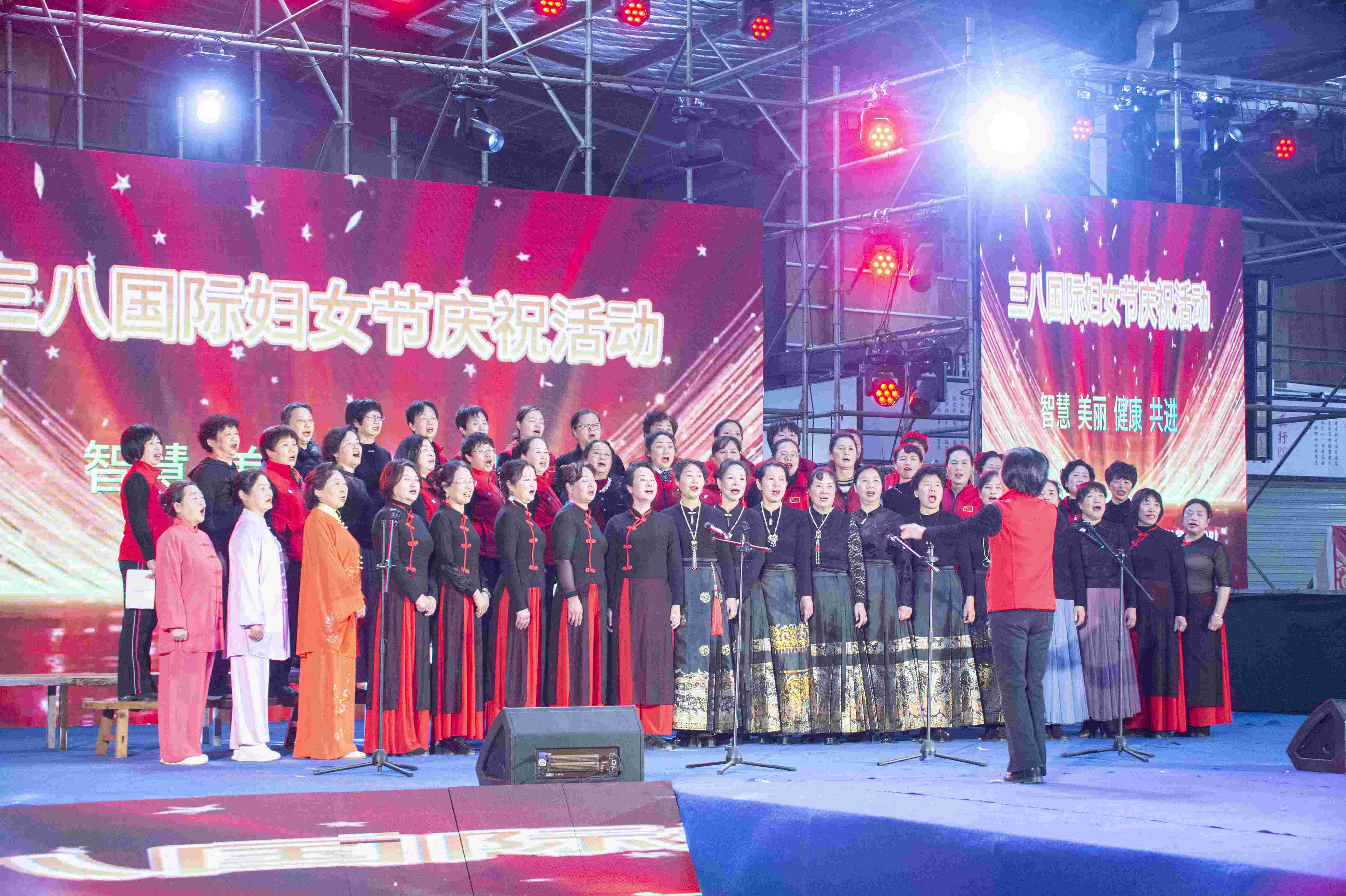 州柔力球队2024年“三八”节活动（摄影：印象黔西南） (4).jpg