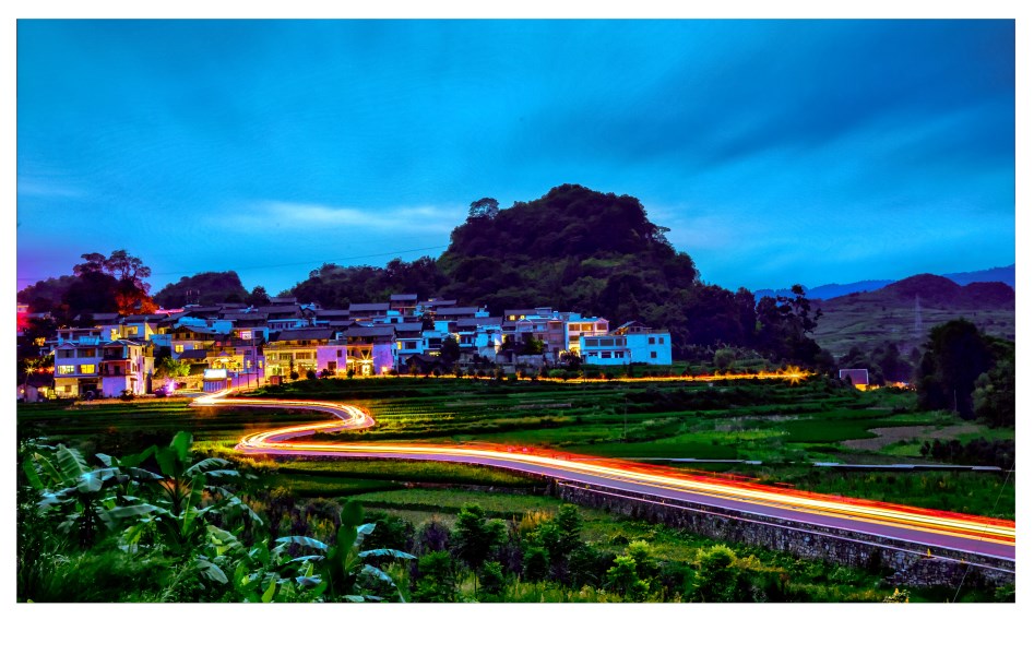 二等奖《纳西村夜景》摄影：徐忠庆-13885915108.jpg