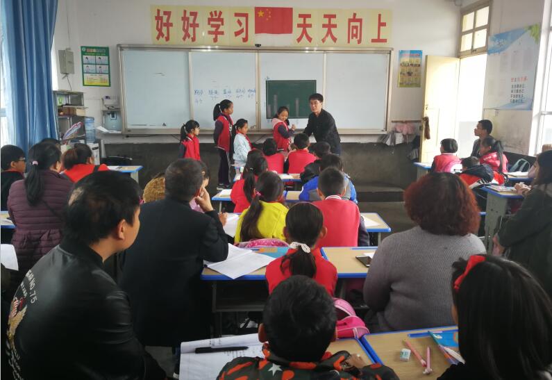 1543641373230006449.jpg 2.jpg