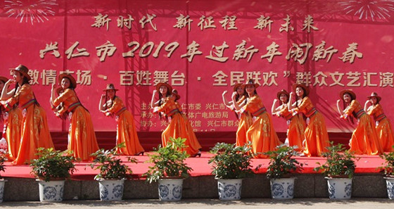 IMG_8873过新年闹新春蔡家友摄影 (9).jpg