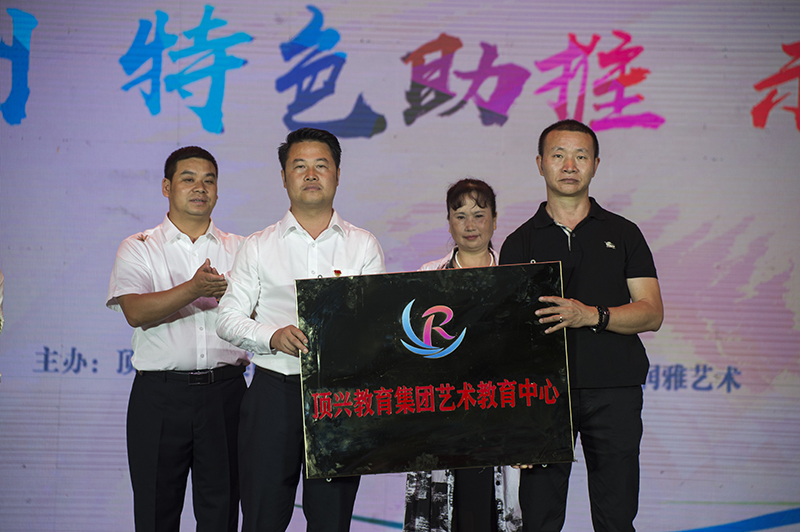 1560782226903044445.jpg _YXQ8159.jpg