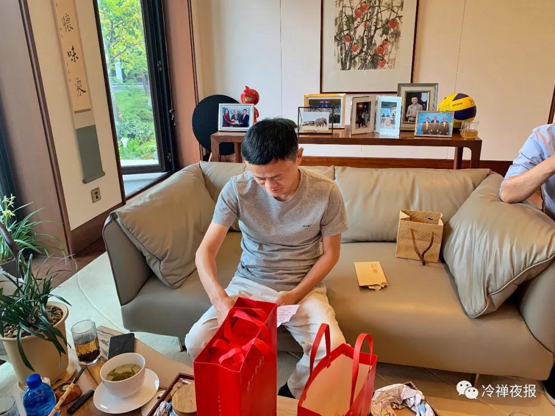 1568383929969041475.jpg 5.jpg