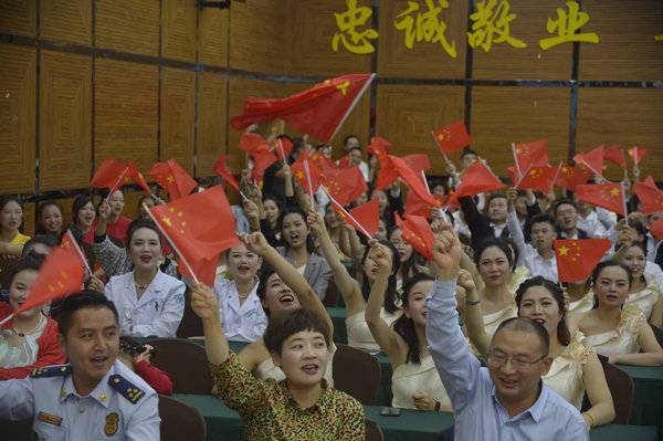 1569831454243021968.jpg 州医院2019“合唱比赛”(摄影:印象黔西南) (87).jpg