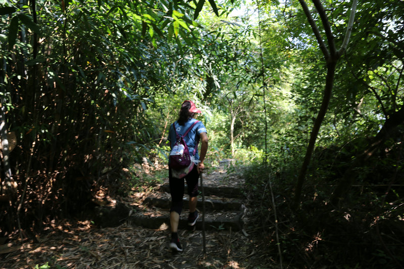 4、探秘喀斯特第四天（摄影：廖星鹏） (2).jpg