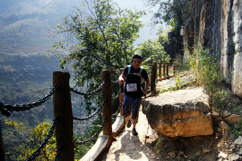 8、探秘喀斯特第四天（摄影：涂国舟） (7).jpg