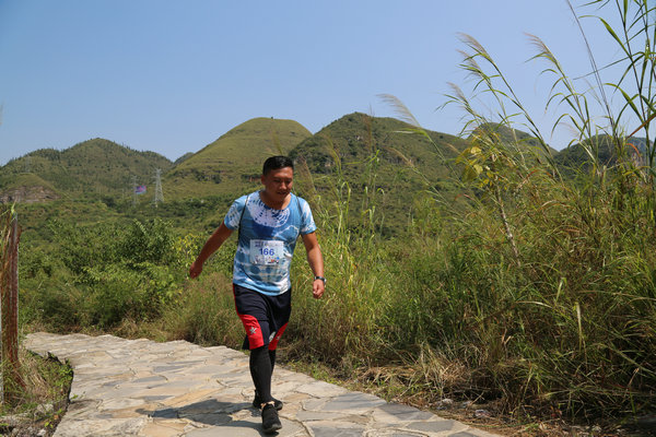 1570520399542014277.jpg 探秘喀斯特第四天(摄影:廖星鹏) (1).jpg