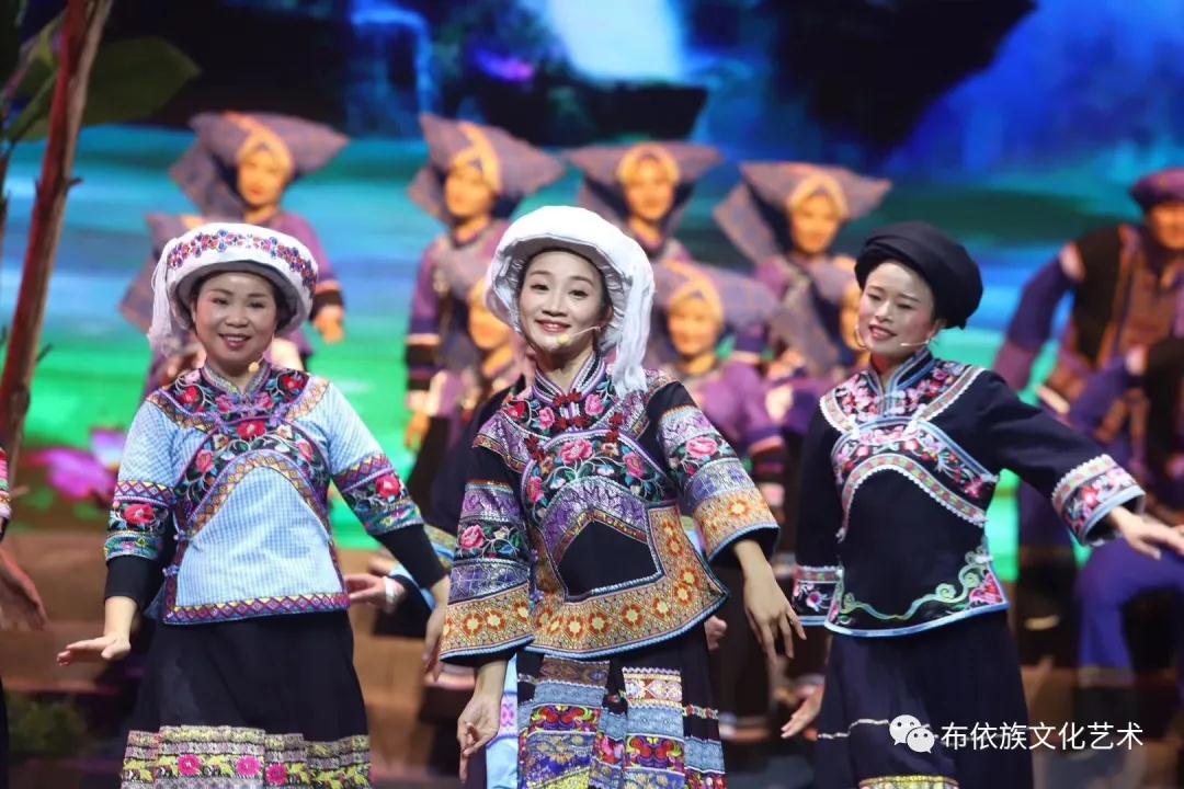 1583069860715019746.jpg 贺6.jpg