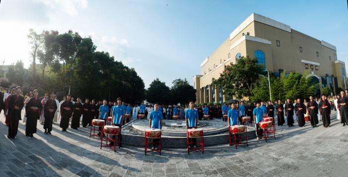 阳光书院祭孔盛典（2）(1).jpg