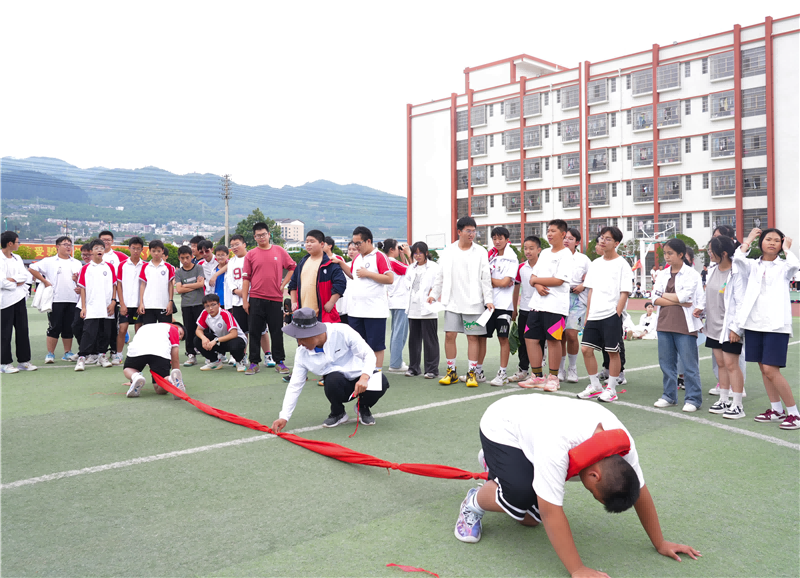 兴义市昌文中学押伽比赛.png