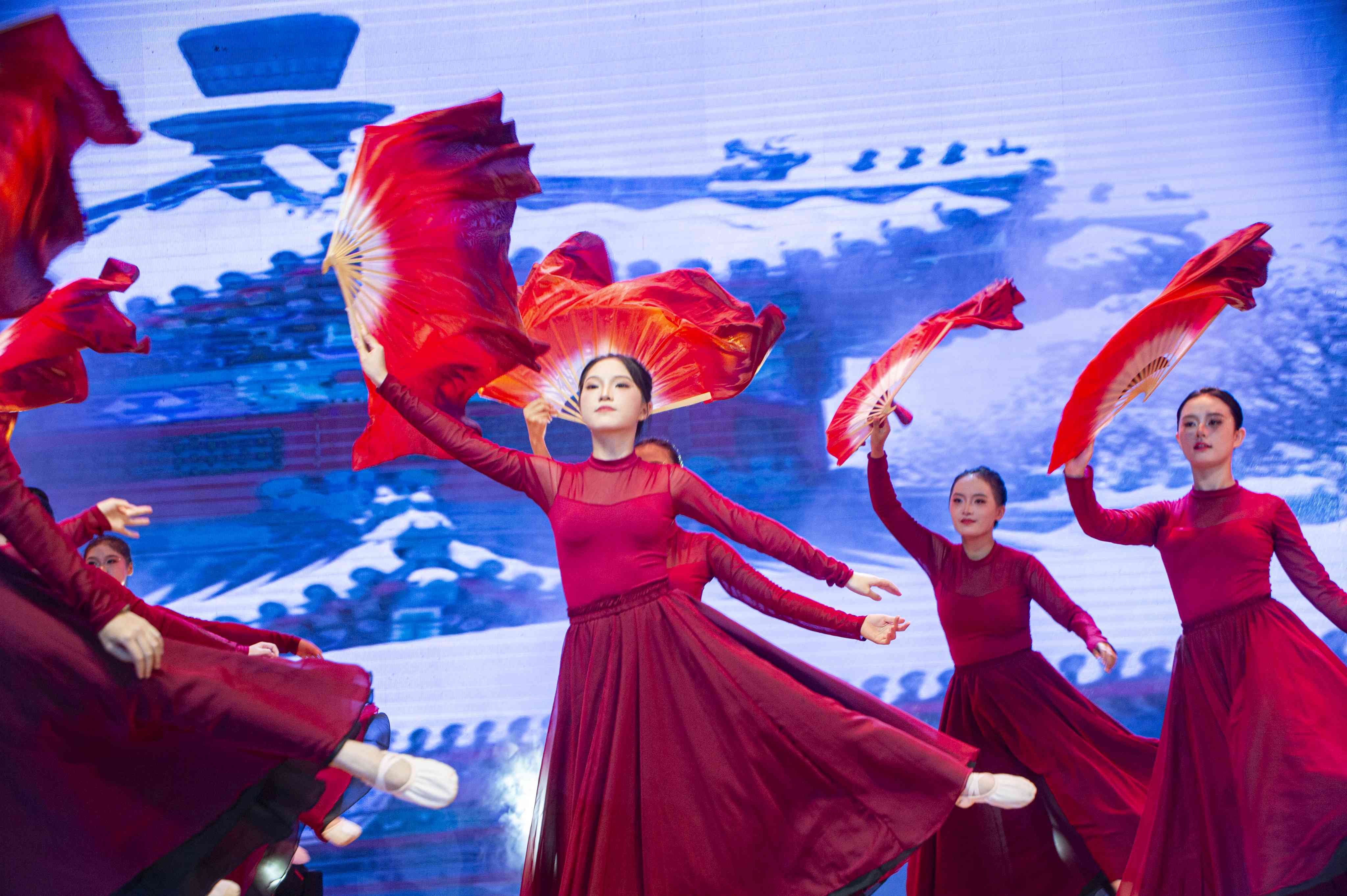 1759145844874062768.jpg 兴义市阳光书院“9.28”活动(摄影:印象黔西南) (4).jpg